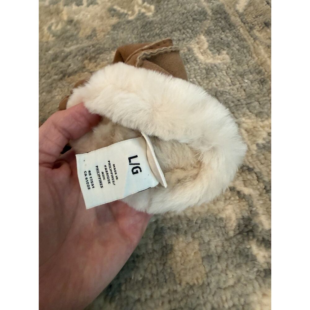 UGG® Genuine Shearling Chestnut Brown Gloves Womens M/L NEW READ - Picture 5 of 7